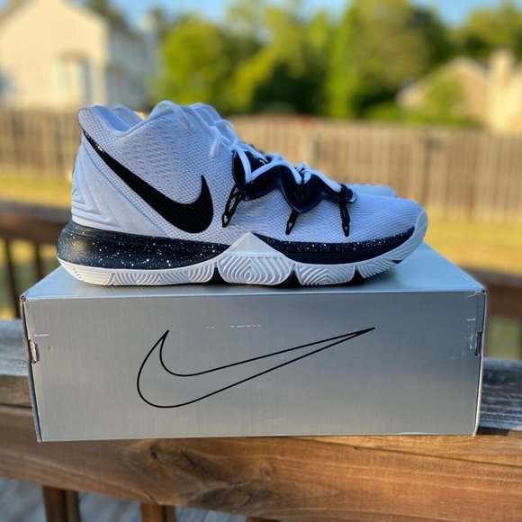 Nike Kyrie 5 TB Team Oreo White Black Basketball Shoes Men\'s CN9519-100 NEW main image 8